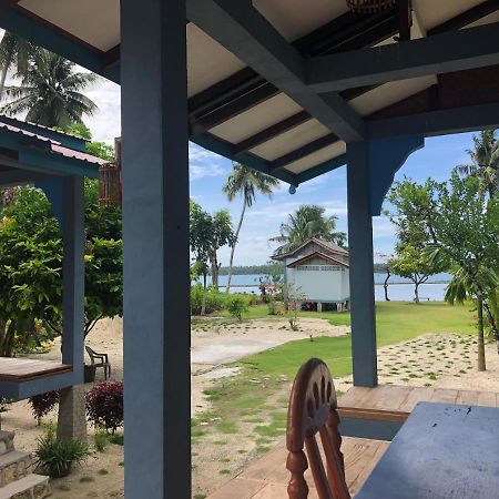 New Raya - Nias Beach Bungalows Lagudri エクステリア 写真